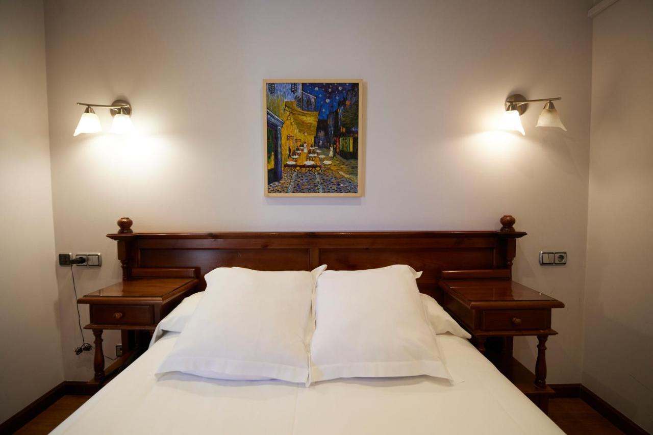 Hotel Villalegre Avilés Esterno foto