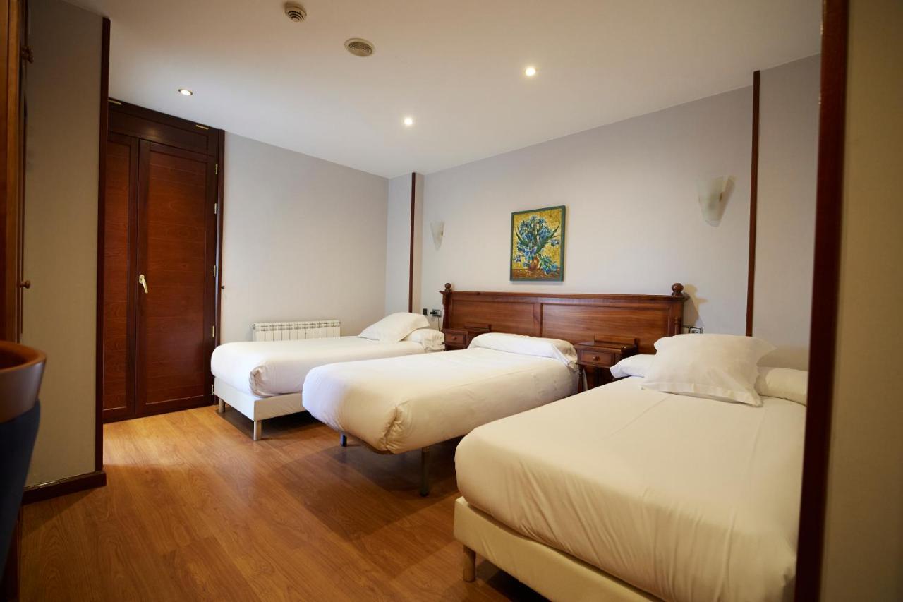 Hotel Villalegre Avilés Esterno foto